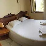 Ξενοδοχείο Neroli Butik 3*