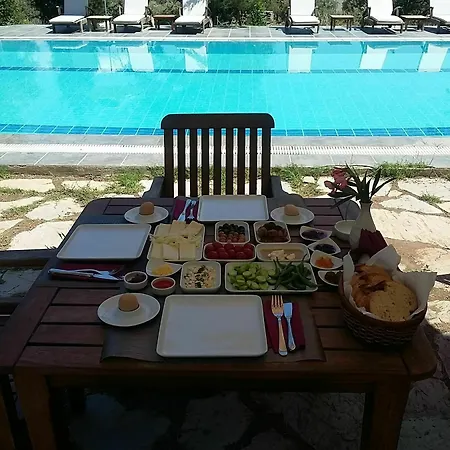 Hotel Neroli Butik Turunç