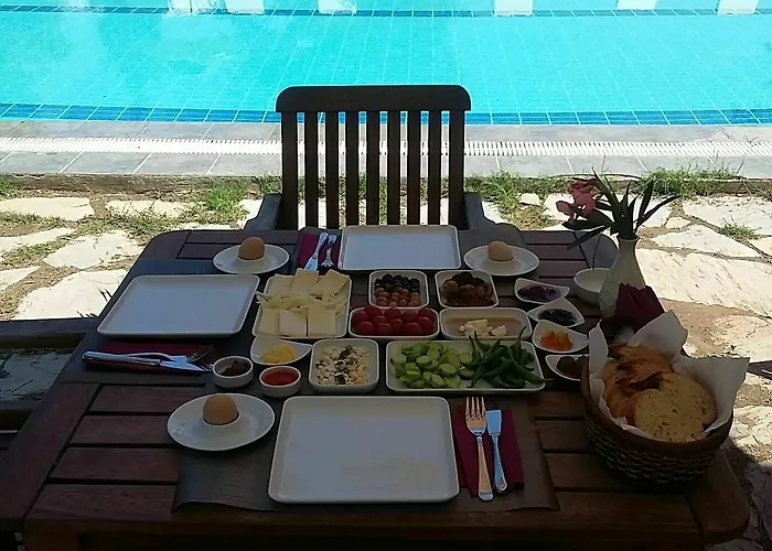 מלון Neroli Butik טורונץ'